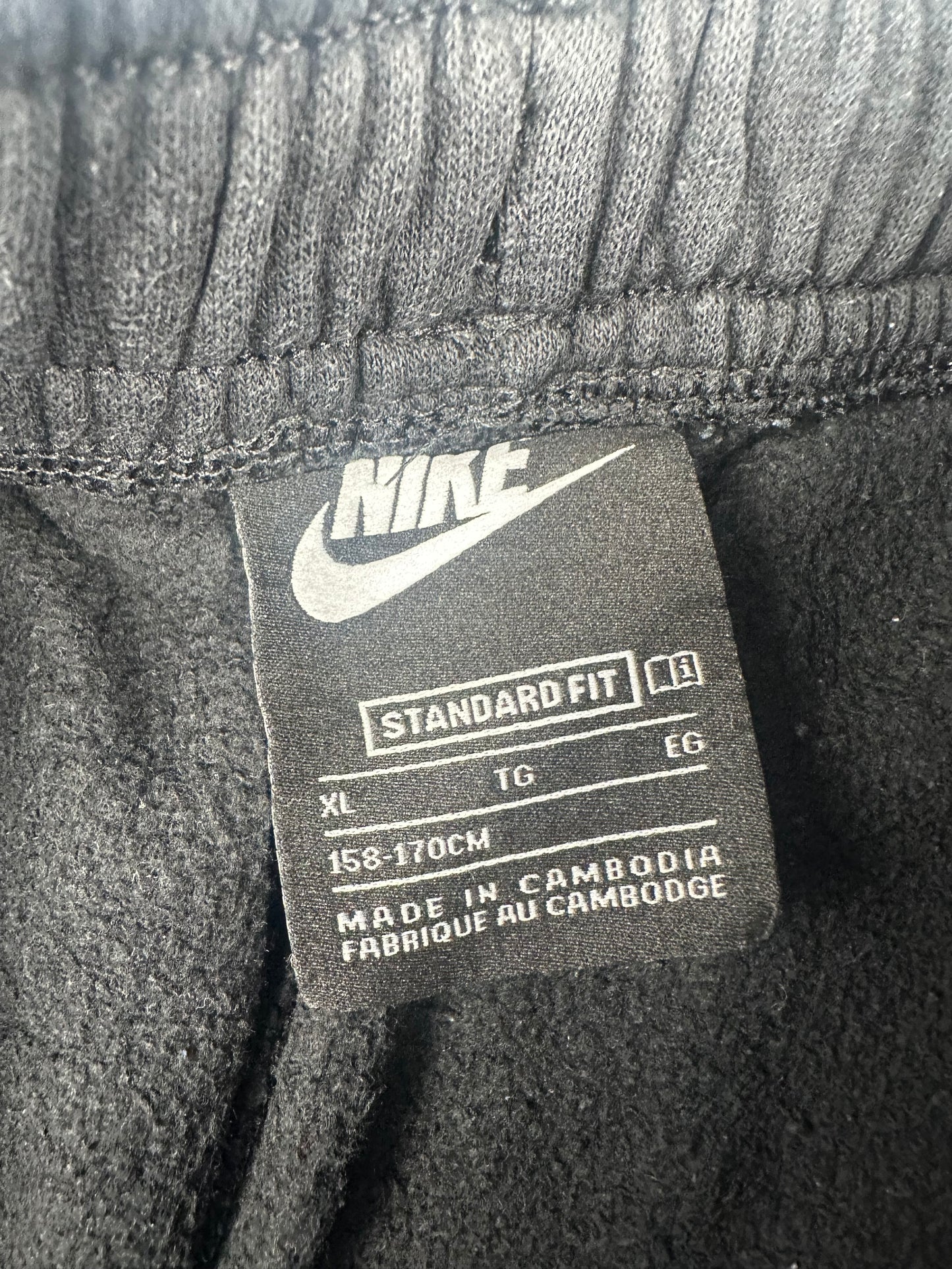 Nike Cargo Pants Jogginghose Baumwolle Kinder-Gr. XL (158-170) schwarz