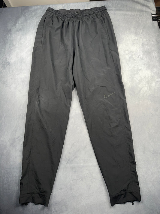 Nike Track Pants / Jogginghose / Trainingshose Gr. L Schwarz