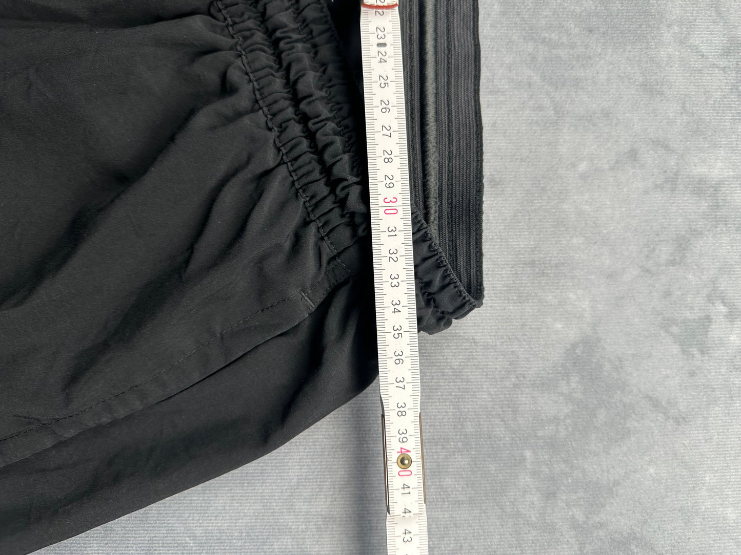 Nike Track Pants / Jogginghose / Trainingshose Gr. L Schwarz