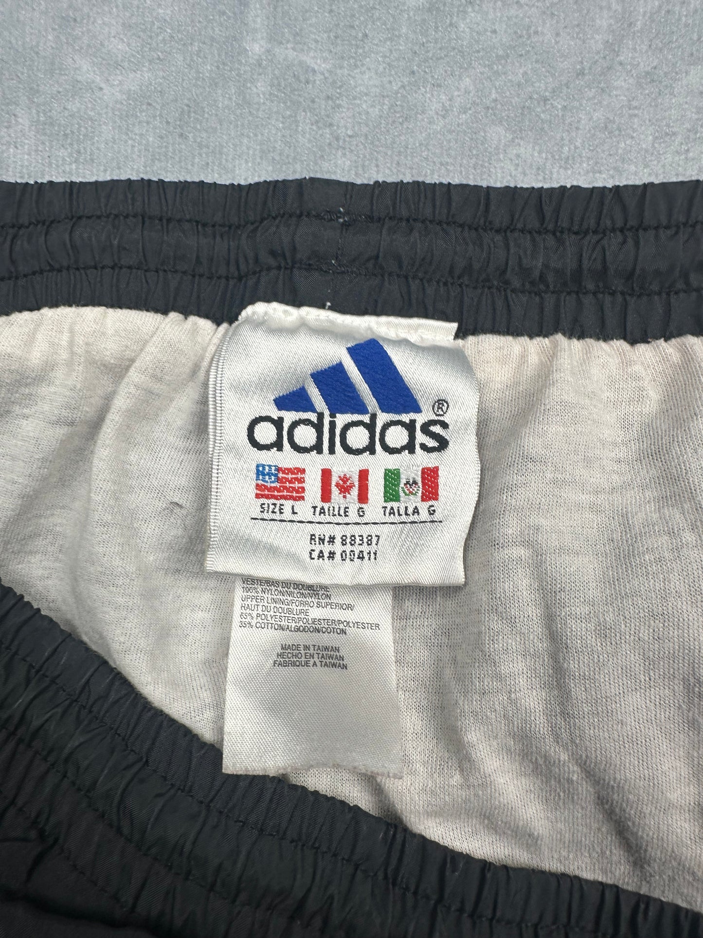 Adidas Track Pants / Jogginghose / Trainingshose Y2K Schwarz Open Leg