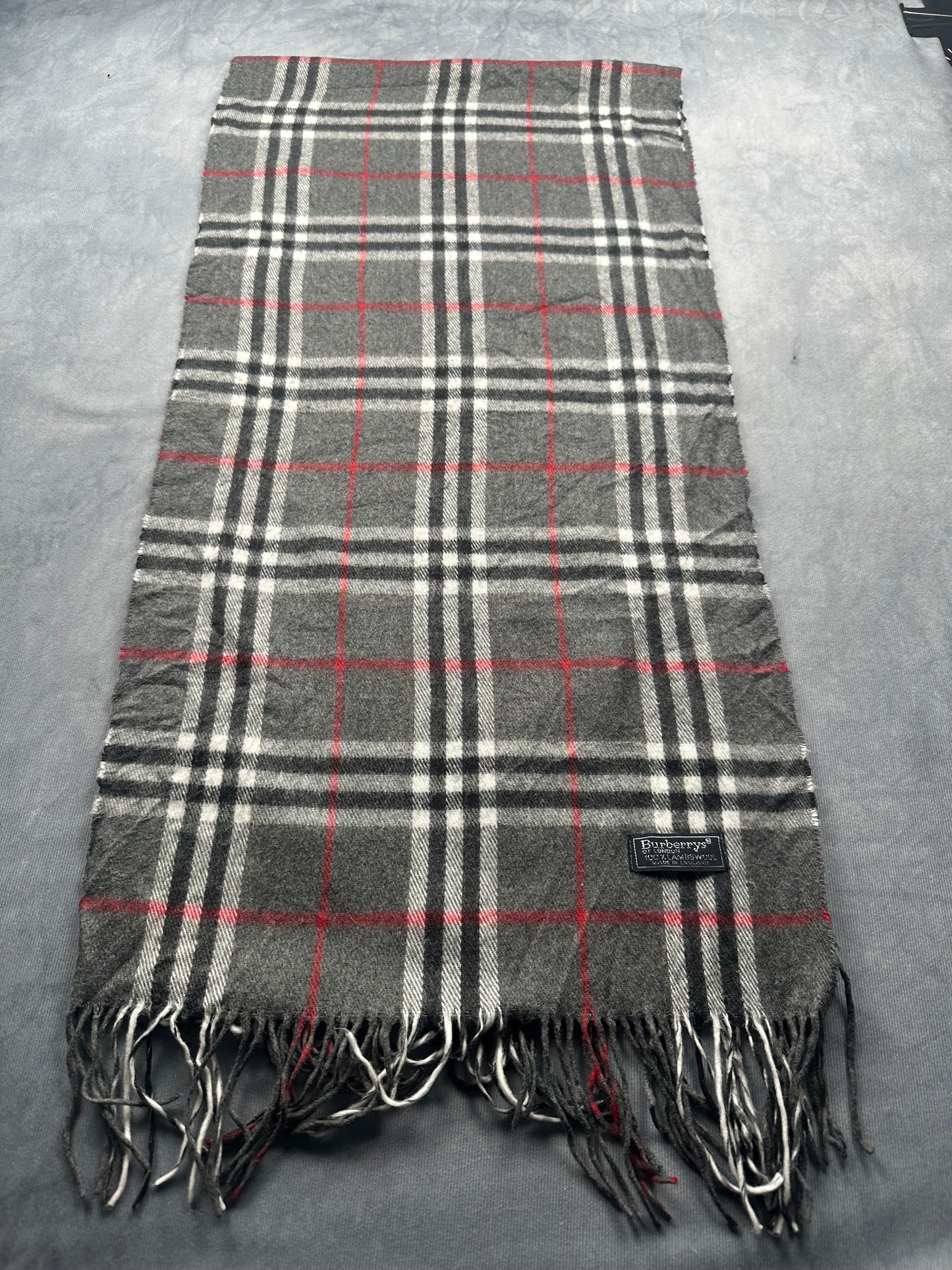 Burberry Schal Vintage | Karo-Muster | 100% Lambswool | Grau