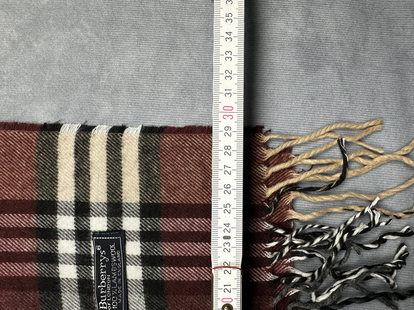 Burberry Vintage Schal | Karo-Muster | 100% Lammwolle | Lila