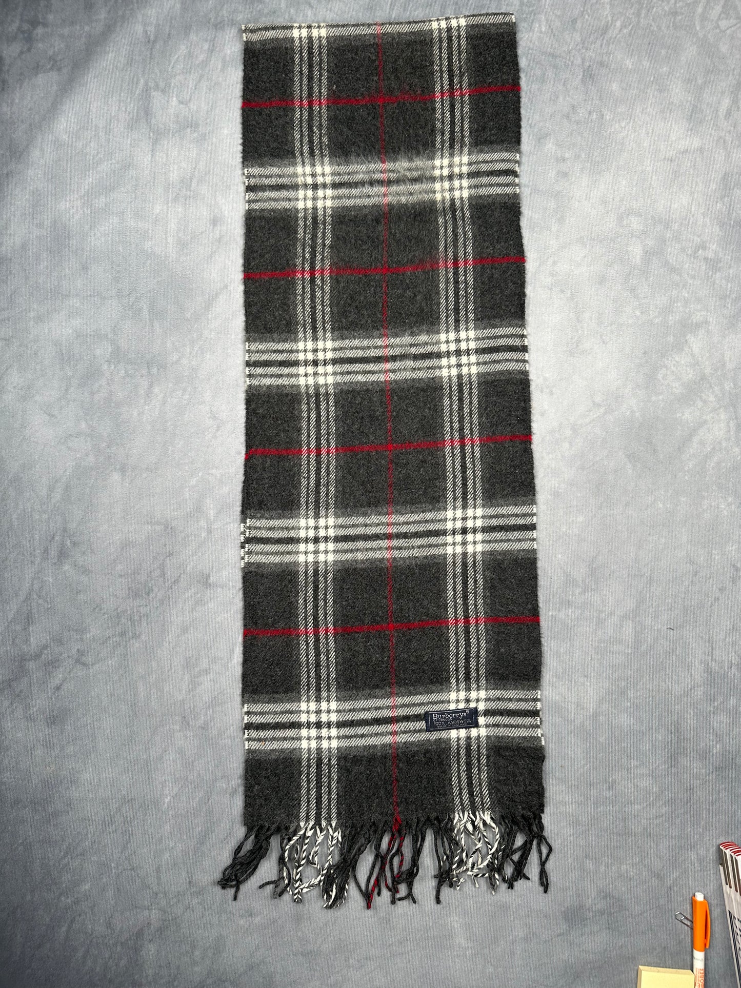 Burberry Vintage Schal | Karo-Muster | 100% Lammwolle | Dunkelgrau