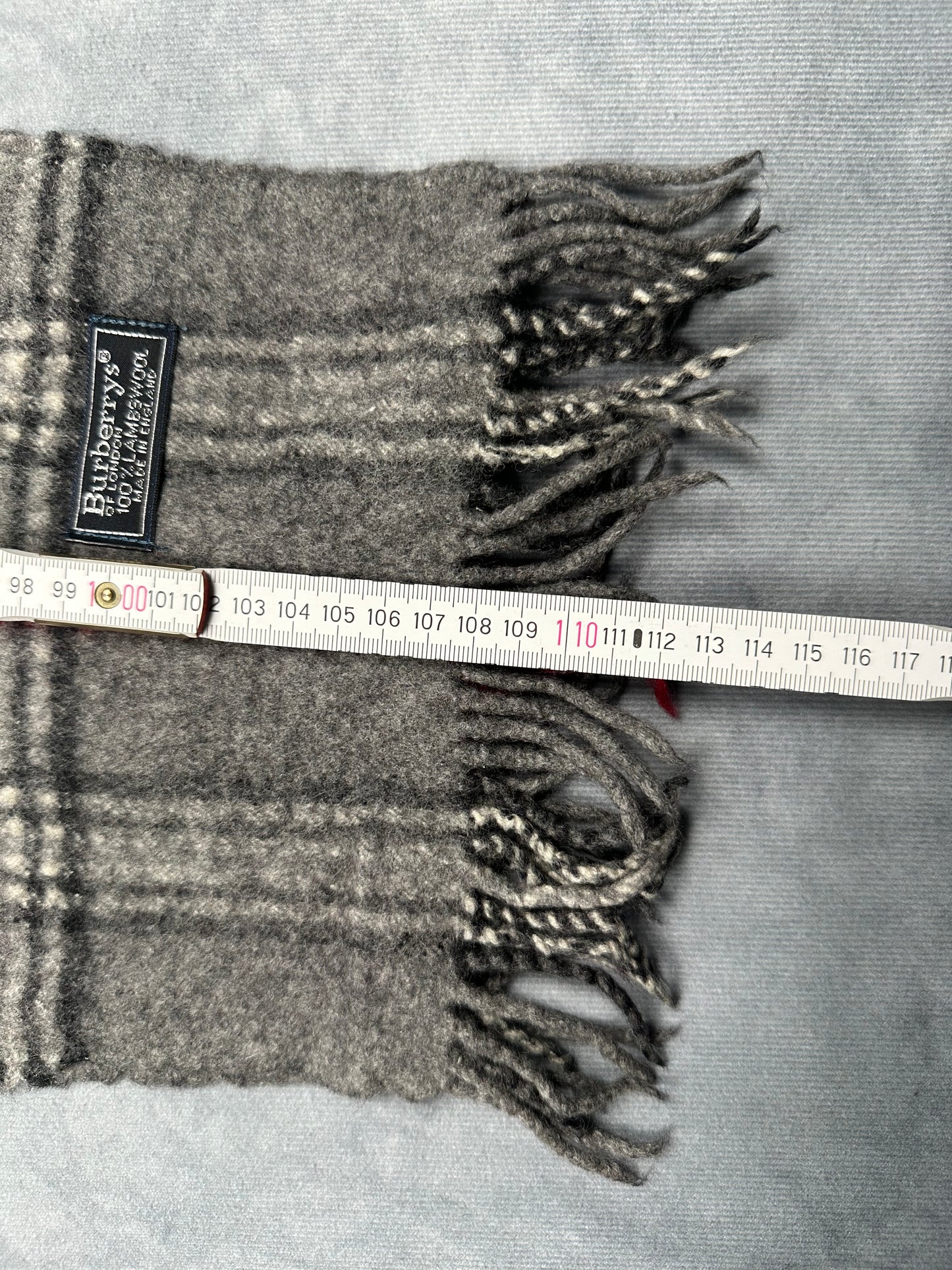 Burberry Vintage Schal | Made in England | Karo-Muster | 100% Lammwolle | Grau