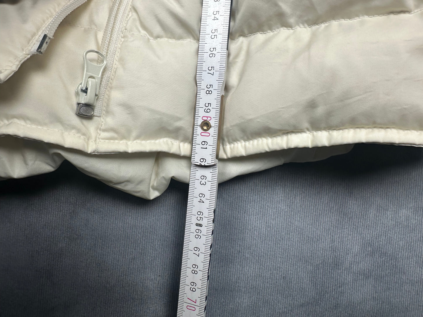 Daunenjacke Winterjacke Creme Gr. 40 Damen Vintage Y2K