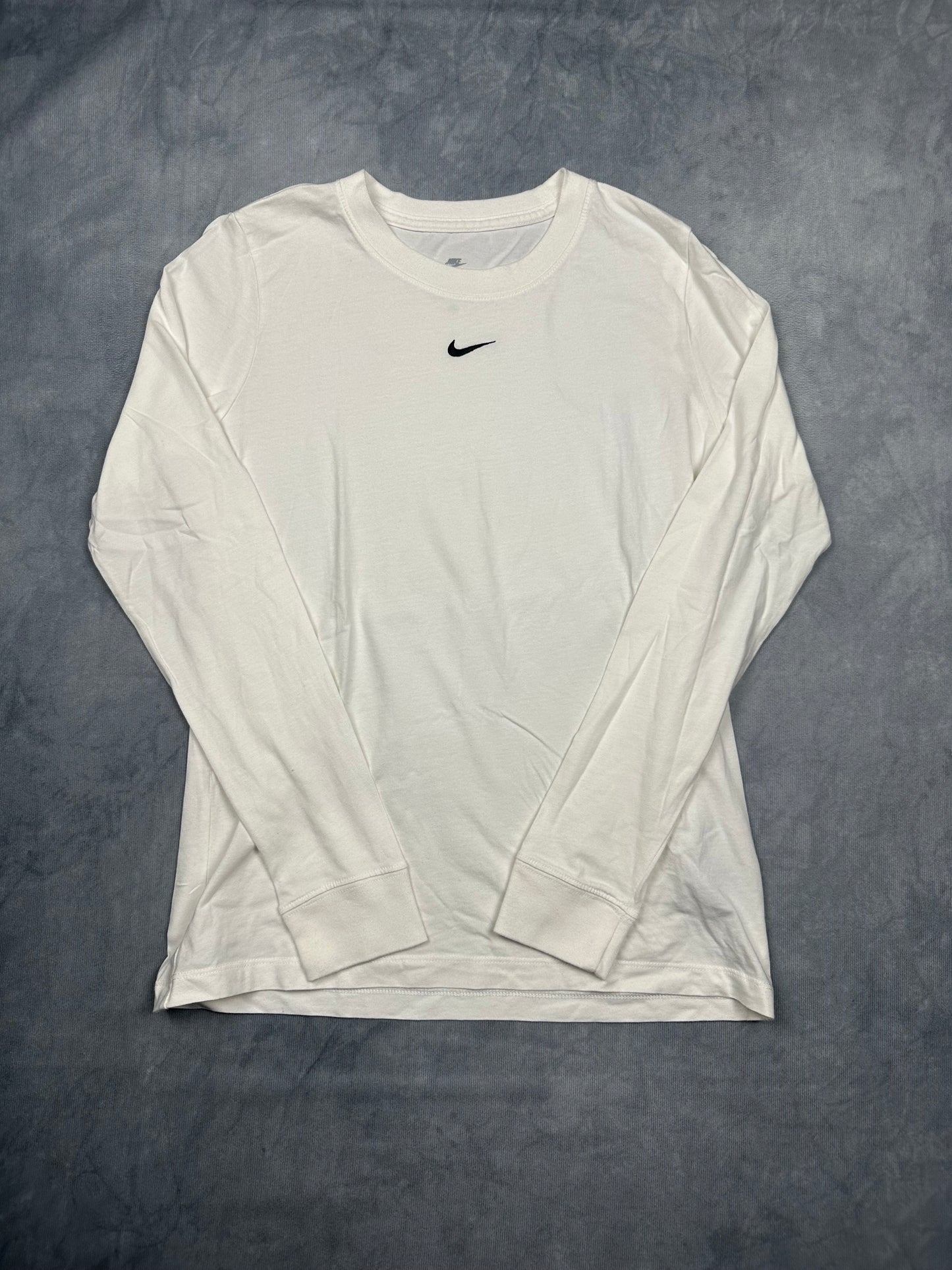 Nike ‑ Essentials Longsleeve Rundkragen Damen Gr. S - weiß