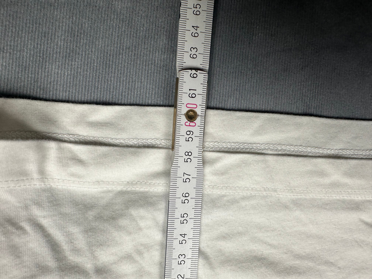 Nike ‑ Essentials Longsleeve Rundkragen Damen Gr. S - weiß