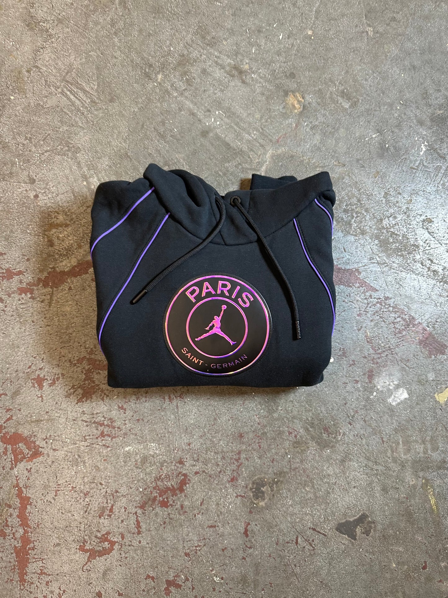 #11 Paris Saint-Germain x Jordan Hoodie