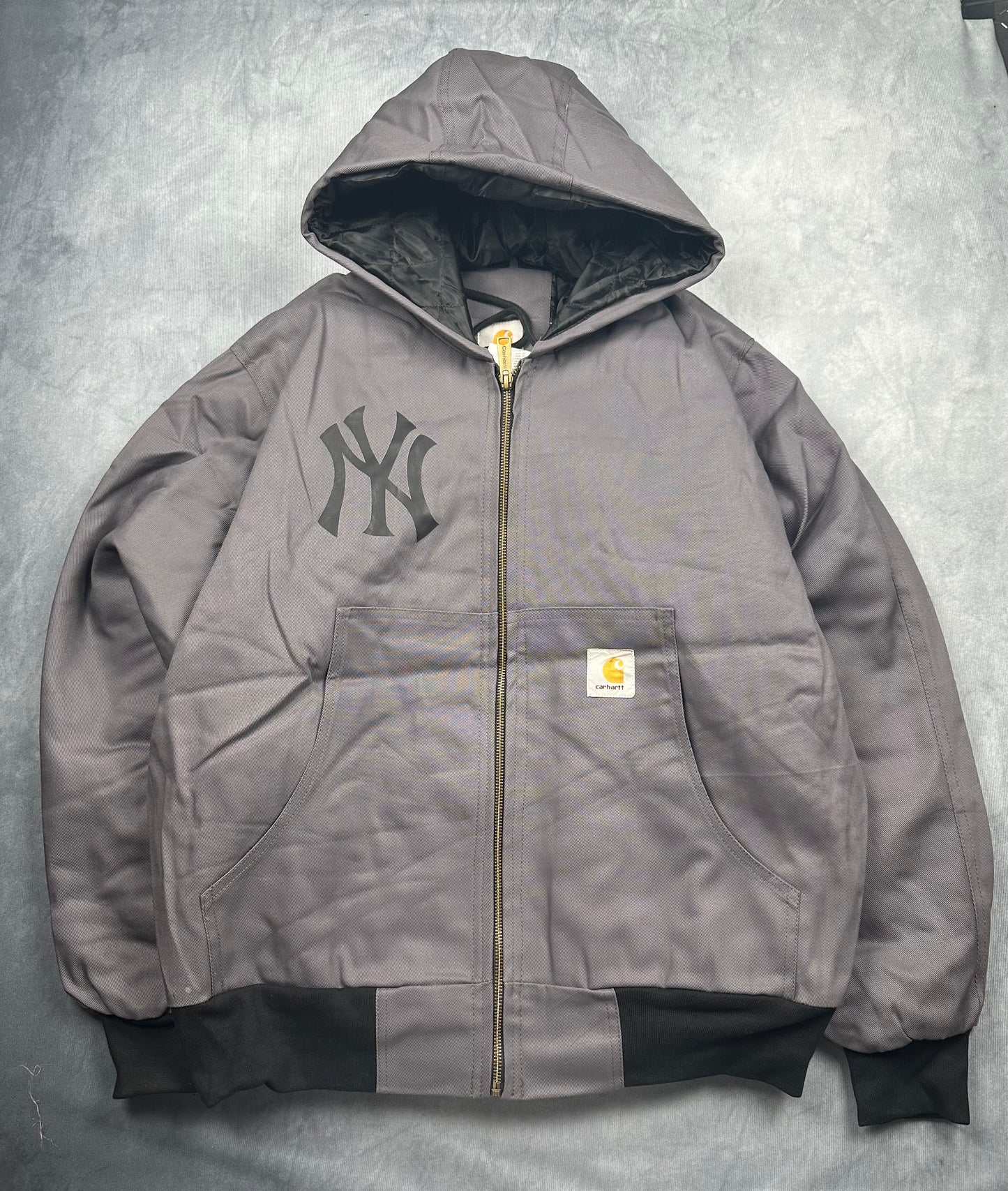 #04 New York Yankees x Carhartt Reworked Jacket Grau (M, L)