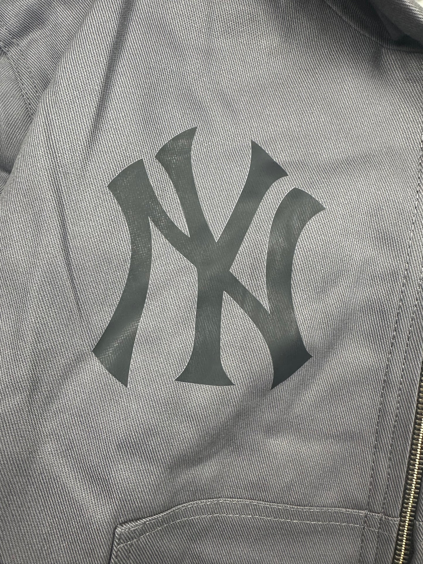 #04 New York Yankees x Carhartt Reworked Jacket Grau (M, L)