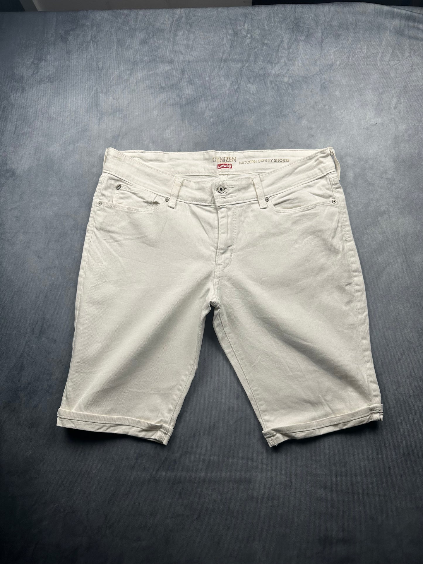 Denizen Levi's Damen Jeans Shorts W32 weiß kurze Hose Modern Skinny Denim
