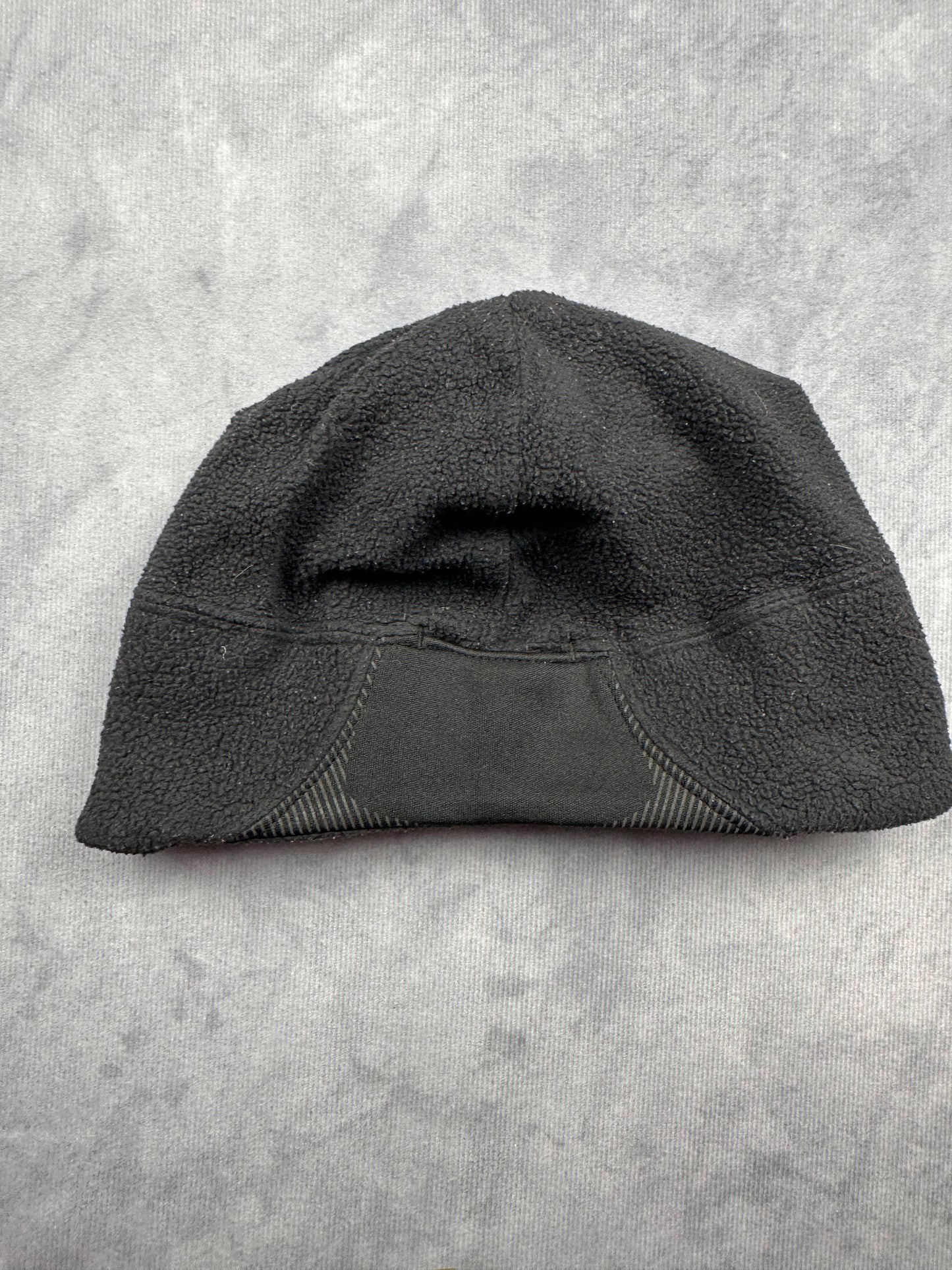 Nike Vintage Winter Mütze Sportswear schwarz Läufer Beanie