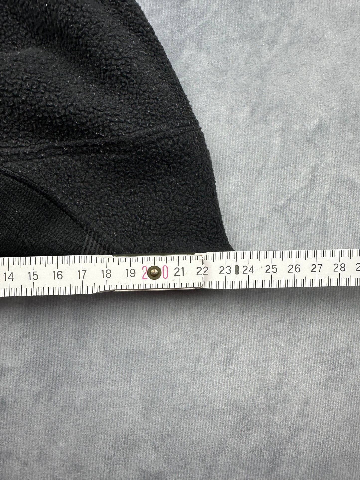 Nike Vintage Winter Mütze Sportswear schwarz Läufer Beanie