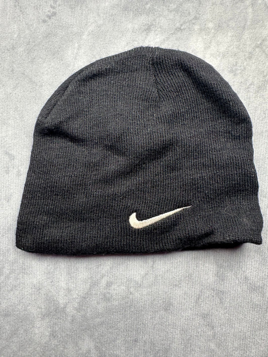 Nike Vintage Winter Mütze Sportswear schwarz